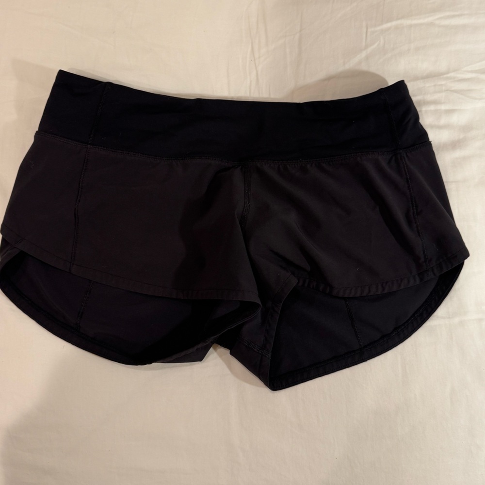 Lulu Speed up low rise lined short 2,5”